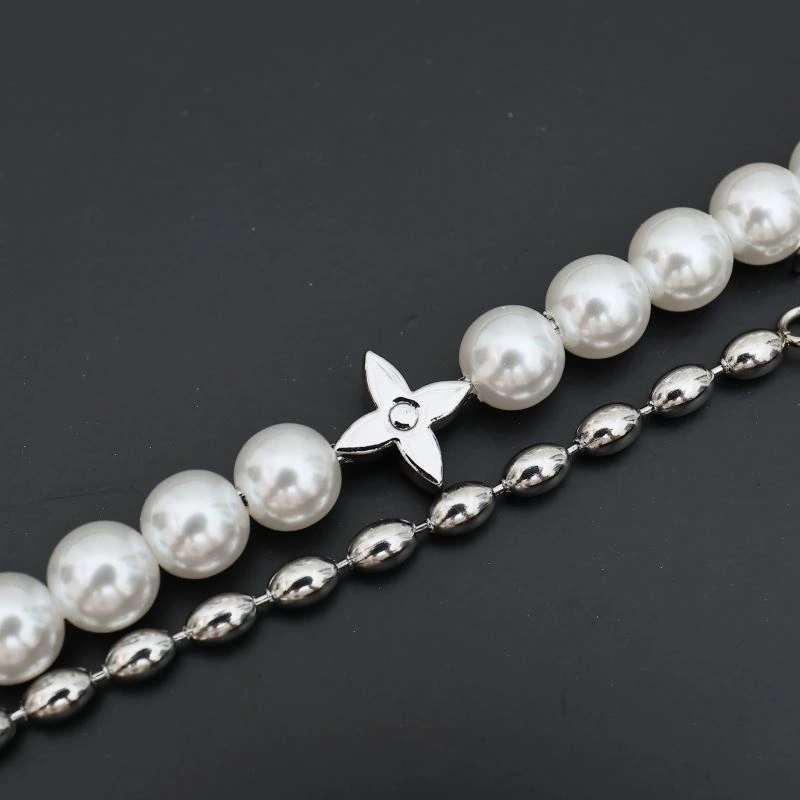 Louis Vuitton Necklaces Lightweight 268359
