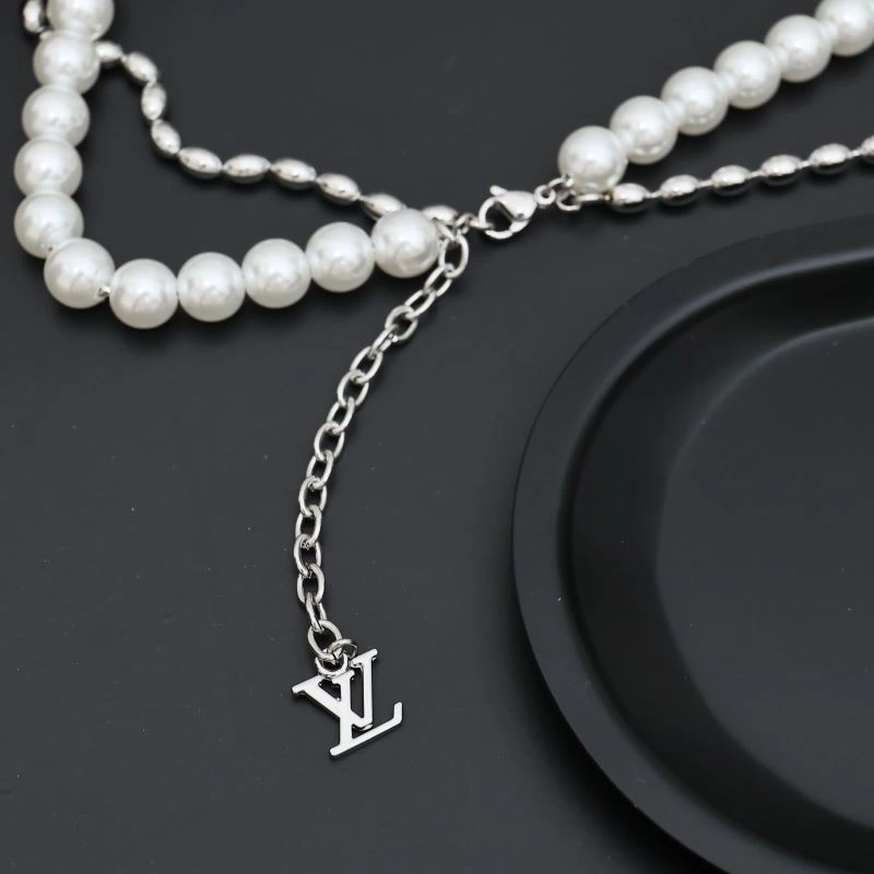 Louis Vuitton Necklaces Lightweight 268359