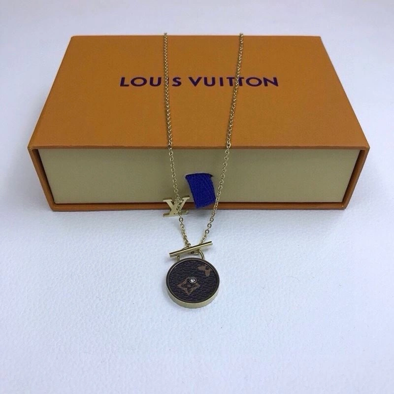 Louis Vuitton Necklaces Bright 268365