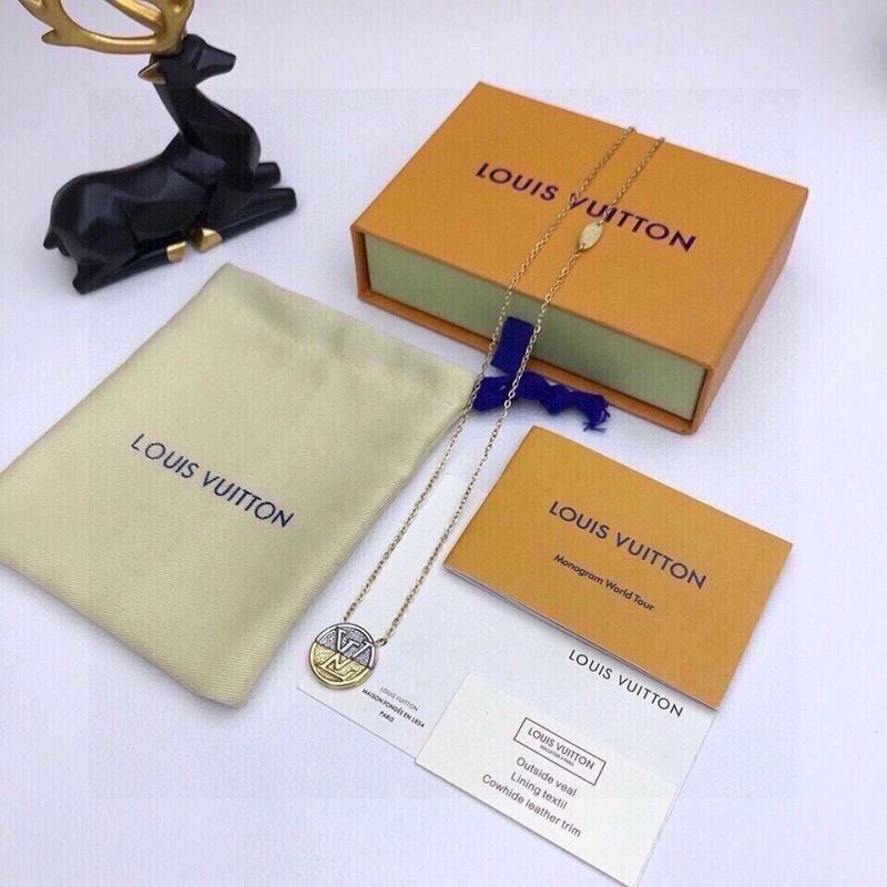 Louis Vuitton Necklaces Cozy 268366