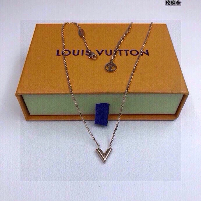 Louis Vuitton Necklaces Functional 268354