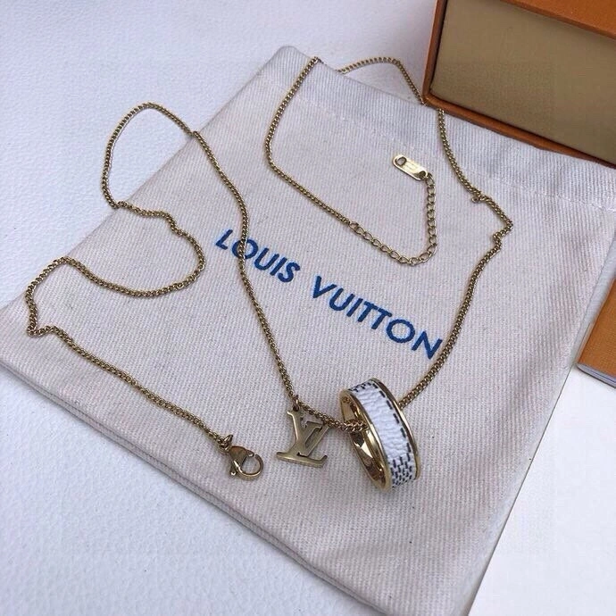 Louis Vuitton Necklaces Durable 268358