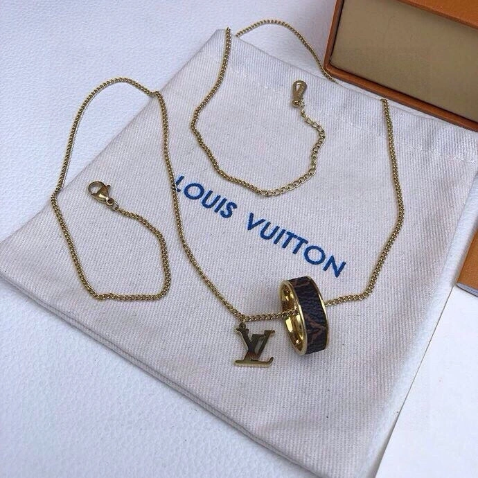 Louis Vuitton Necklaces Seasonal 268360