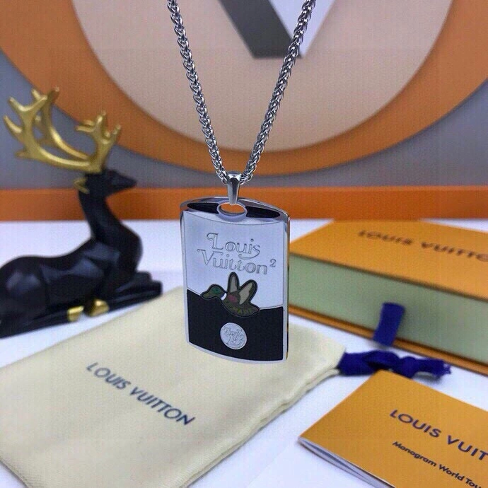 Louis Vuitton Necklaces Resilient 268351