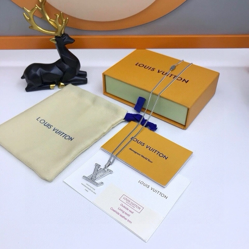 EasyMatch Louis Vuitton Necklaces 268355