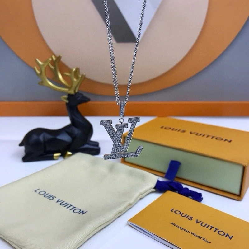 EasyMatch Louis Vuitton Necklaces 268355