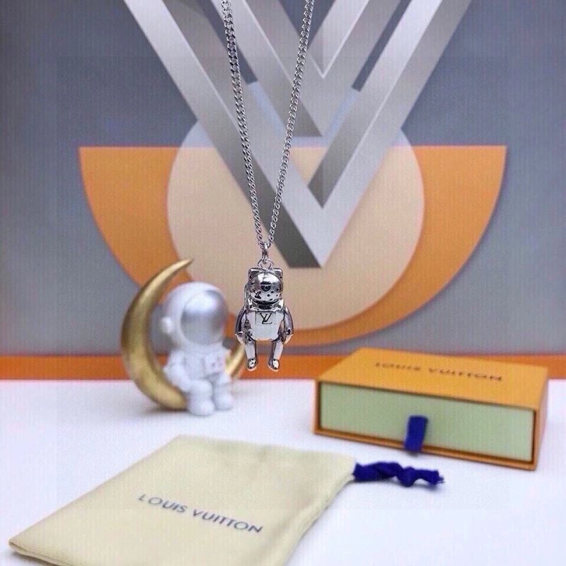 Louis Vuitton Necklaces Tailored 268345
