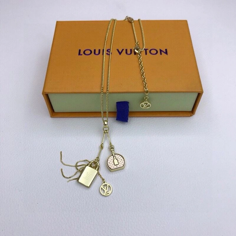 Louis Vuitton Necklaces Trendsetting 268339