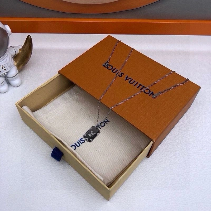 Louis Vuitton Necklaces Comfortable 268342