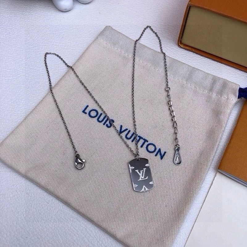 Louis Vuitton Necklaces Comfortable 268342