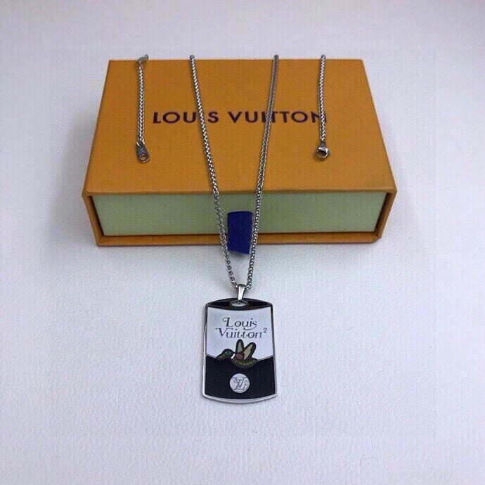 Louis Vuitton Necklaces Trendsetting 268353