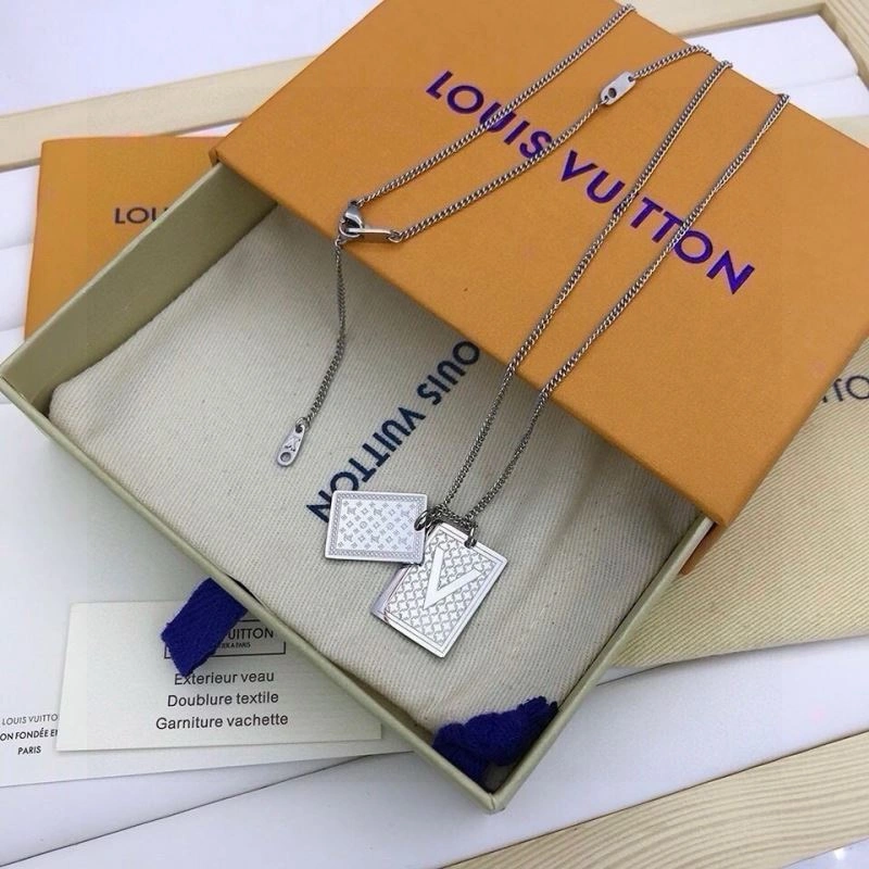 SportInspired Louis Vuitton Necklaces 268334