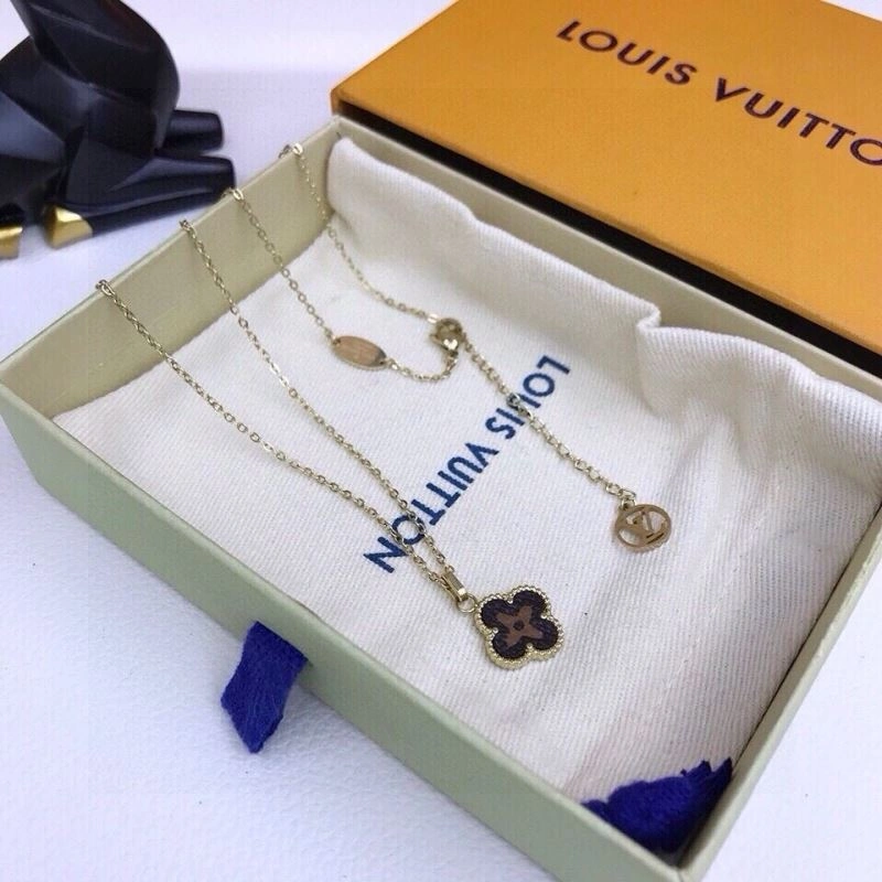 Louis Vuitton Necklaces Upgraded 268343