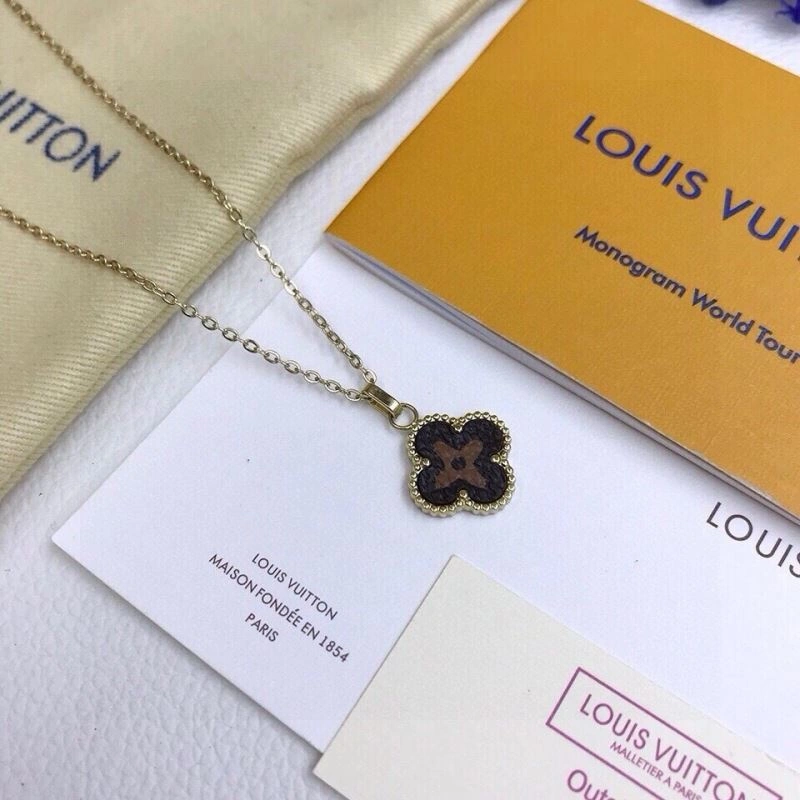 Louis Vuitton Necklaces Upgraded 268343