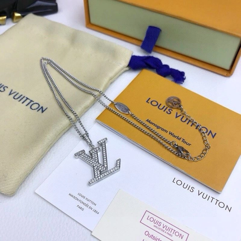 Louis Vuitton Necklaces HighPerformance 268331