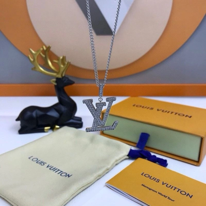 Louis Vuitton Necklaces HighPerformance 268331