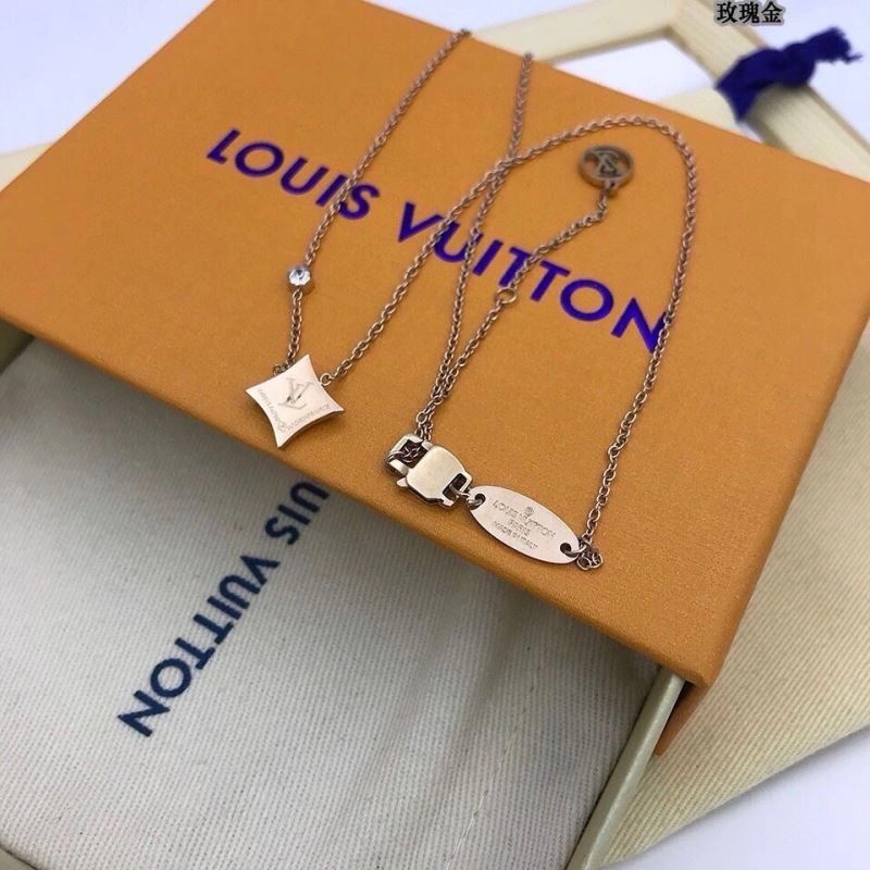Louis Vuitton Necklaces SportInspired 268330