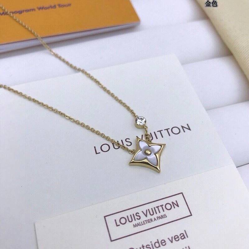 Timeless Louis Vuitton Necklaces 268329