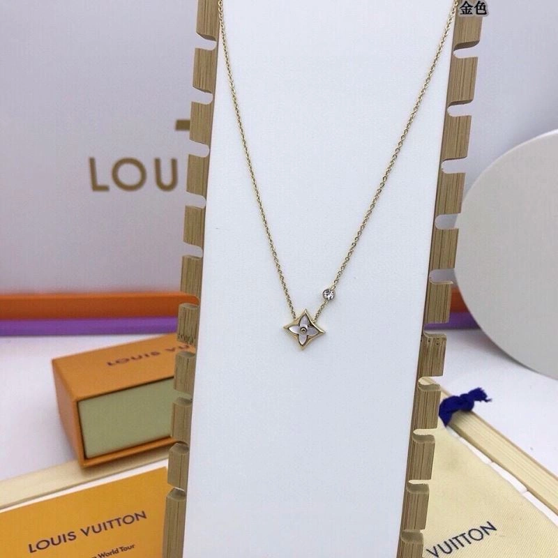 Timeless Louis Vuitton Necklaces 268329