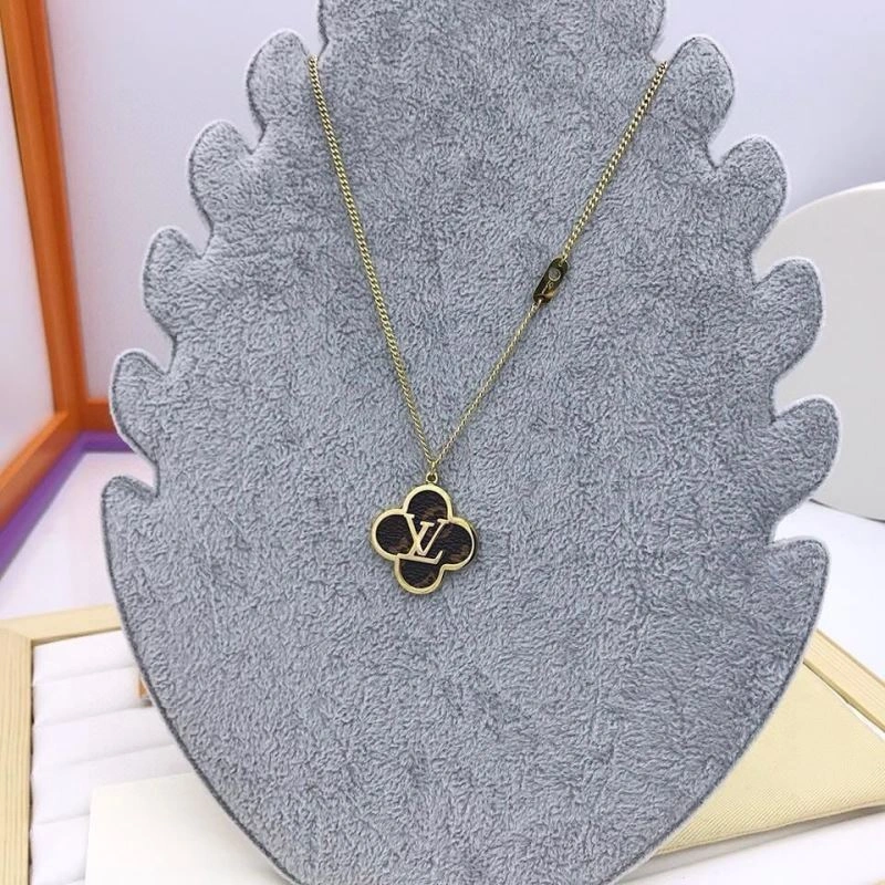 Durable Louis Vuitton Necklaces 268327