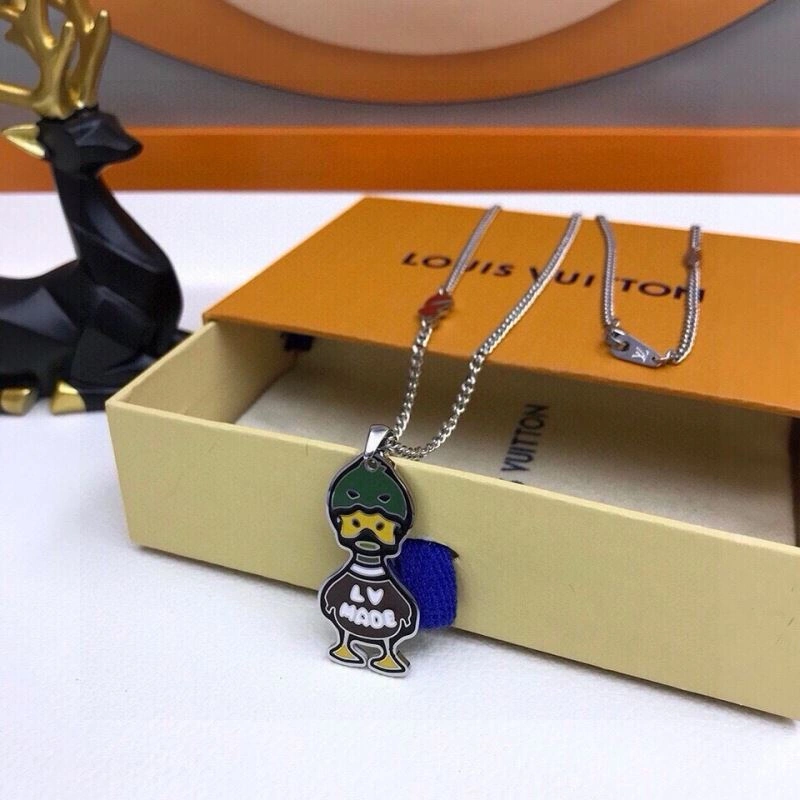 FashionForward Louis Vuitton Necklaces 268323