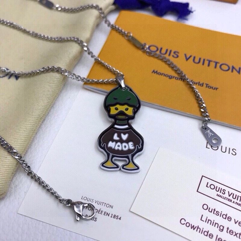 FashionForward Louis Vuitton Necklaces 268323