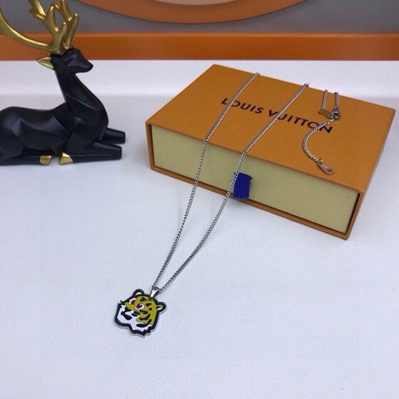 Louis Vuitton Necklaces Neat 268314