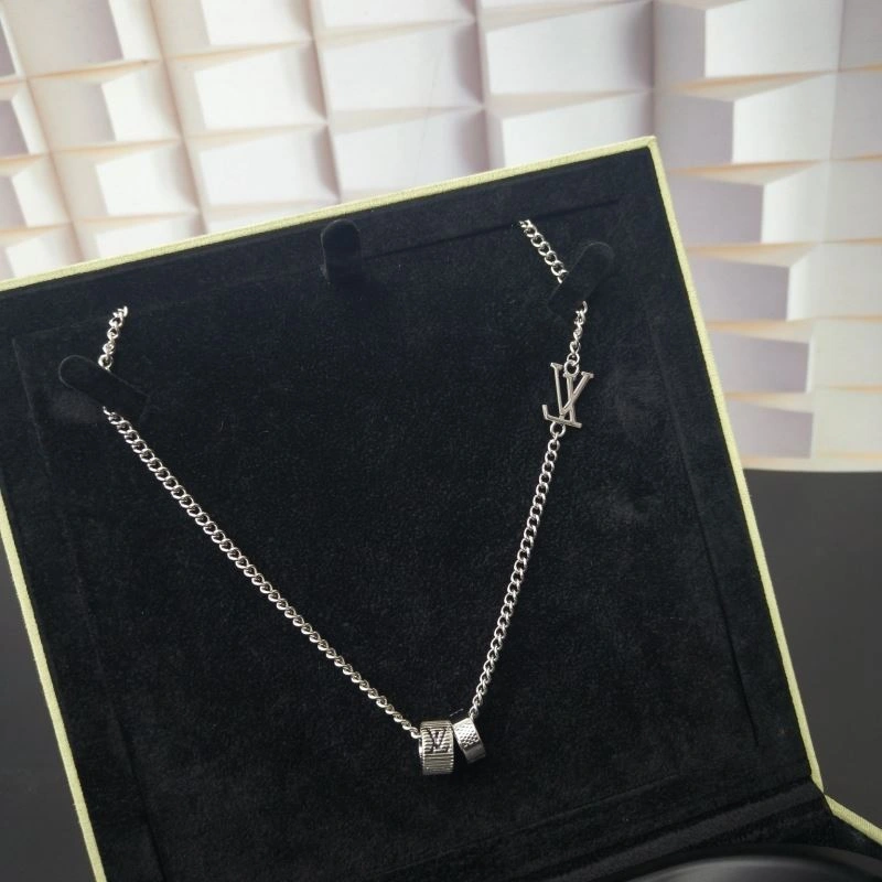 NewStyle Louis Vuitton Necklaces 268309