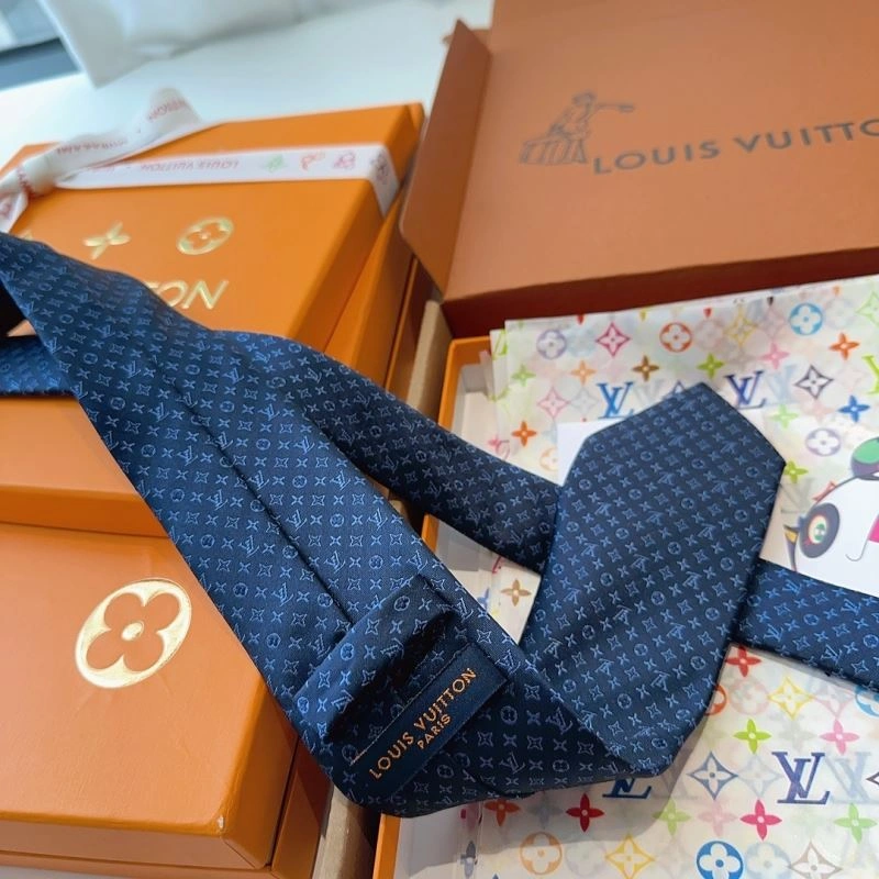 Louis Vuitton Neckties Upgraded 268571