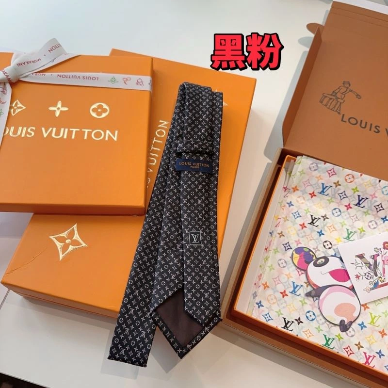 Louis Vuitton Neckties UrbanChic 268583