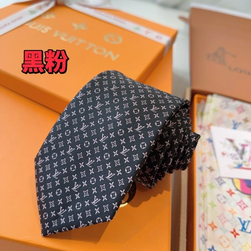 Louis Vuitton Neckties UrbanChic 268583