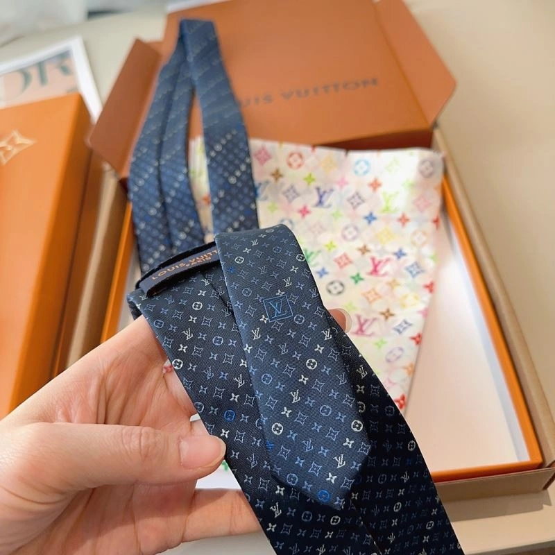 Resilient Louis Vuitton Neckties 268584