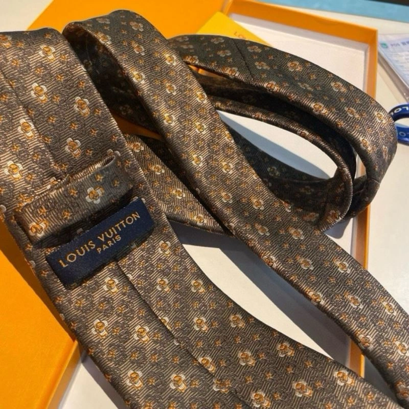 Louis Vuitton Neckties DailyWear 268551