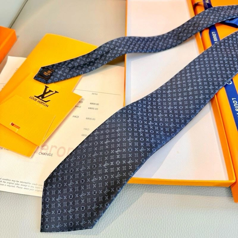 Louis Vuitton Neckties Cozy 268545