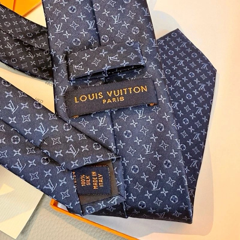 Louis Vuitton Neckties Cozy 268545