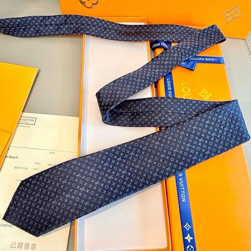 Louis Vuitton Neckties Cozy 268545