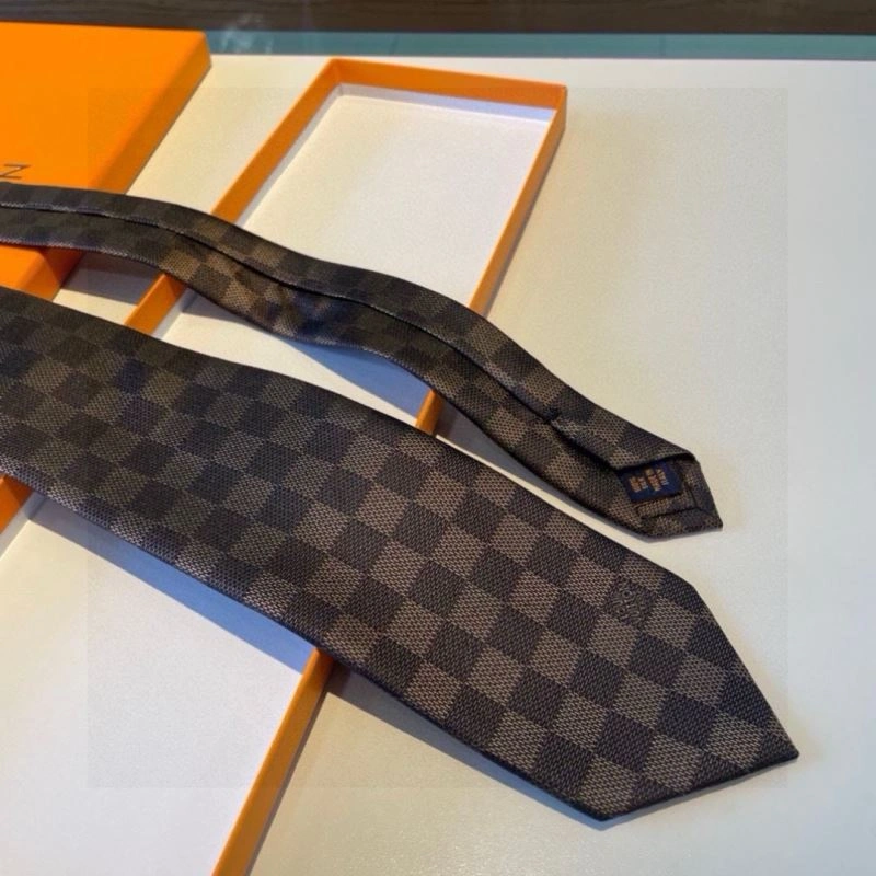 Louis Vuitton Neckties ModernLook 268530