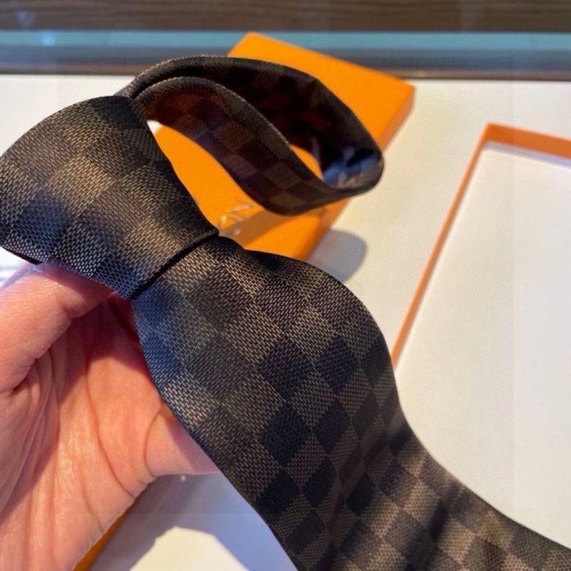 Louis Vuitton Neckties ModernLook 268530