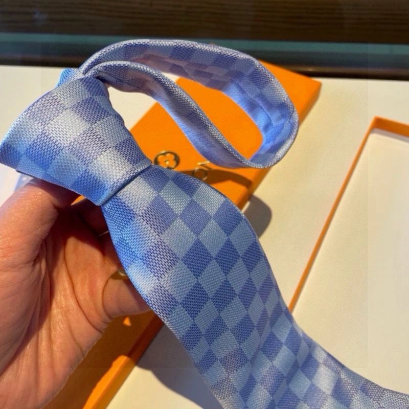 Louis Vuitton Neckties Sporty 268527