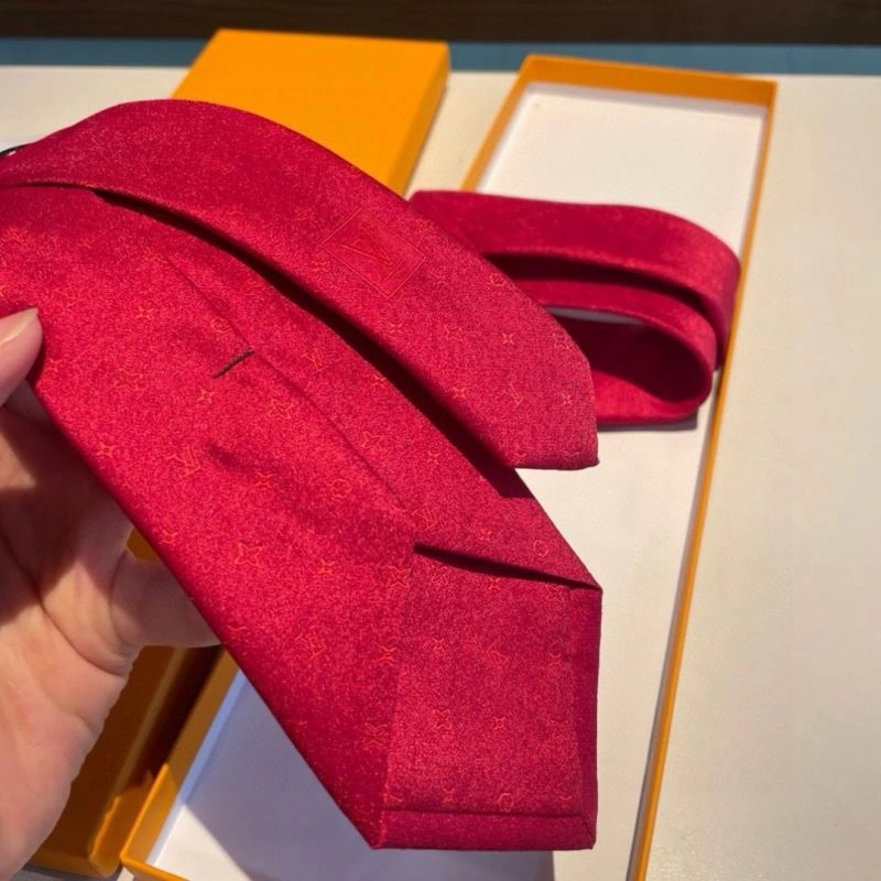 Louis Vuitton Neckties Neat 268519