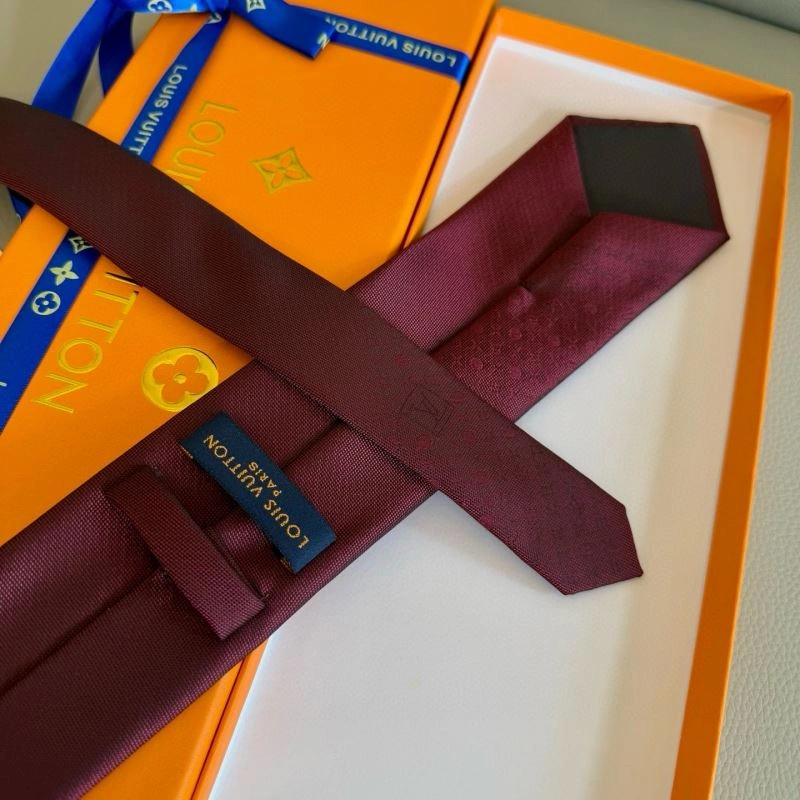 Louis Vuitton Neckties Breathable 268523