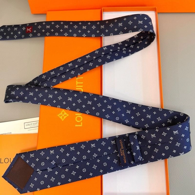 Louis Vuitton Neckties ModernLook 268532