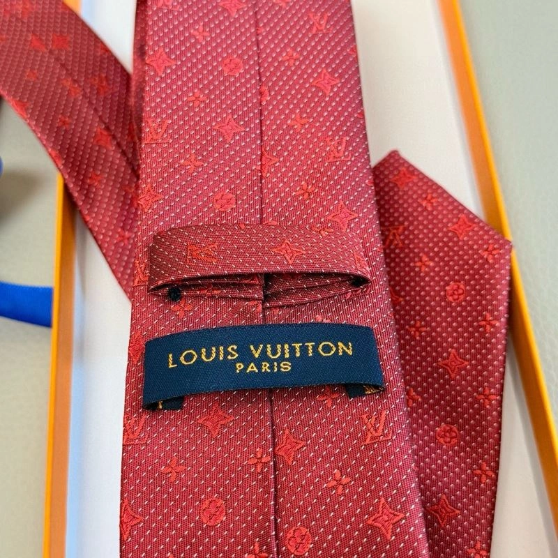 Louis Vuitton Neckties Comfortable 268520