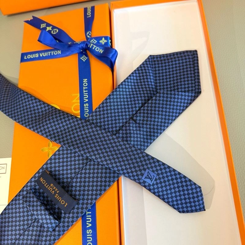 Louis Vuitton Neckties Sporty 268501