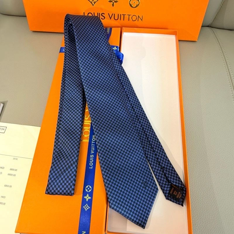 Louis Vuitton Neckties Sporty 268501