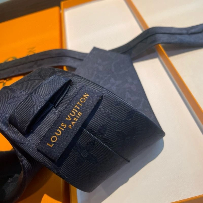 Functional Louis Vuitton Neckties 268488