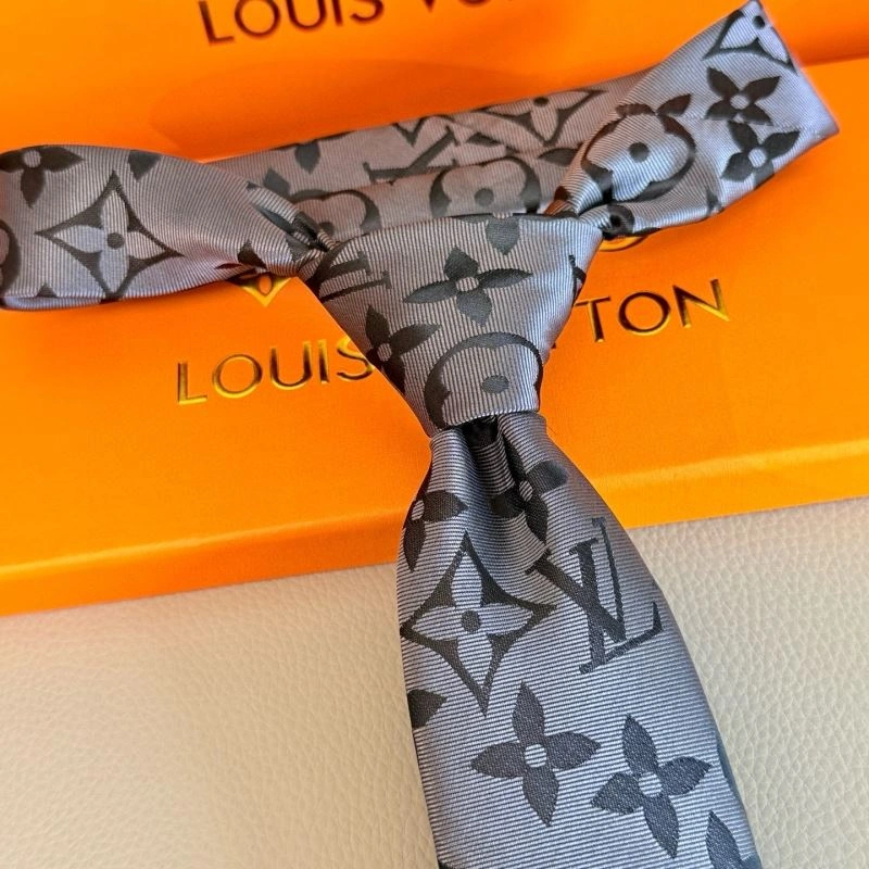 Louis Vuitton Neckties Comfortable 268472