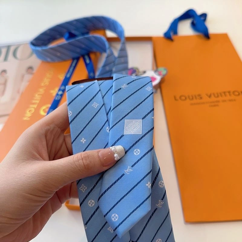 Louis Vuitton Neckties Bold 268463