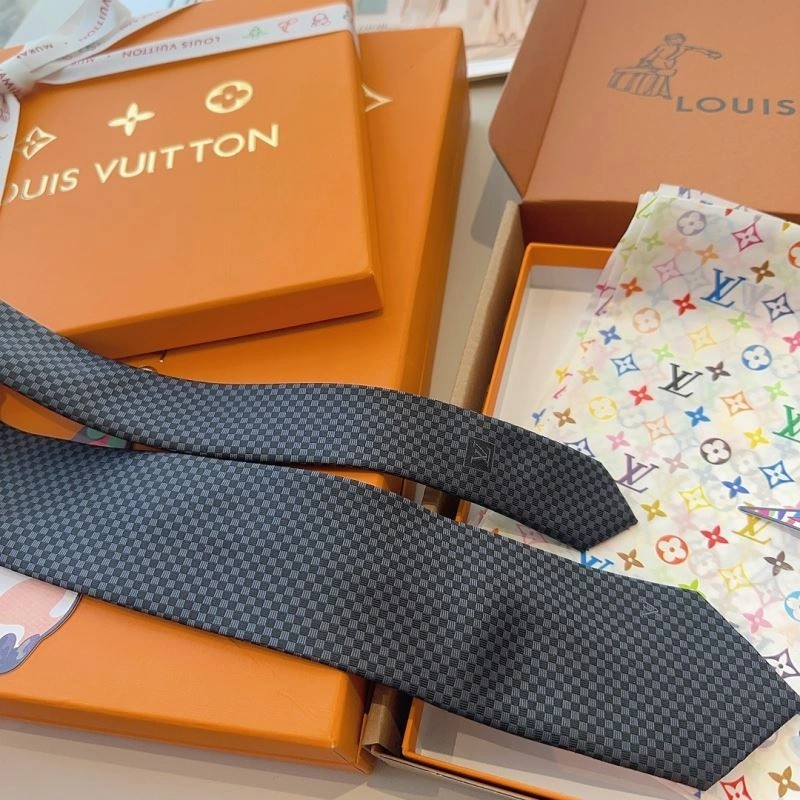 Louis Vuitton Neckties OnTrend 268461