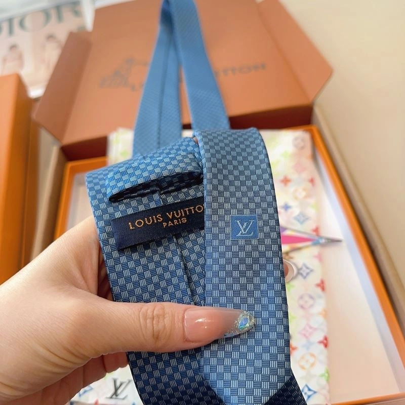 MoistureWicking Louis Vuitton Neckties 268456